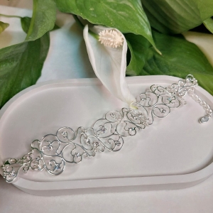 Openwork bracelet with crystals from the Wedding Dream collection (B8144AG)