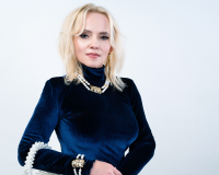 Necklace with pearl floral ornament from Vintage collection (C24/JES/03AU) - Projekt bez nazwy - 2024-10-07T094109.996.png