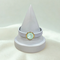 Skórzana, biała bransoletka z kryształem Primero (B24/JES/77AU) - Projekt bez nazwy - 2025-07-16T152126.992.png